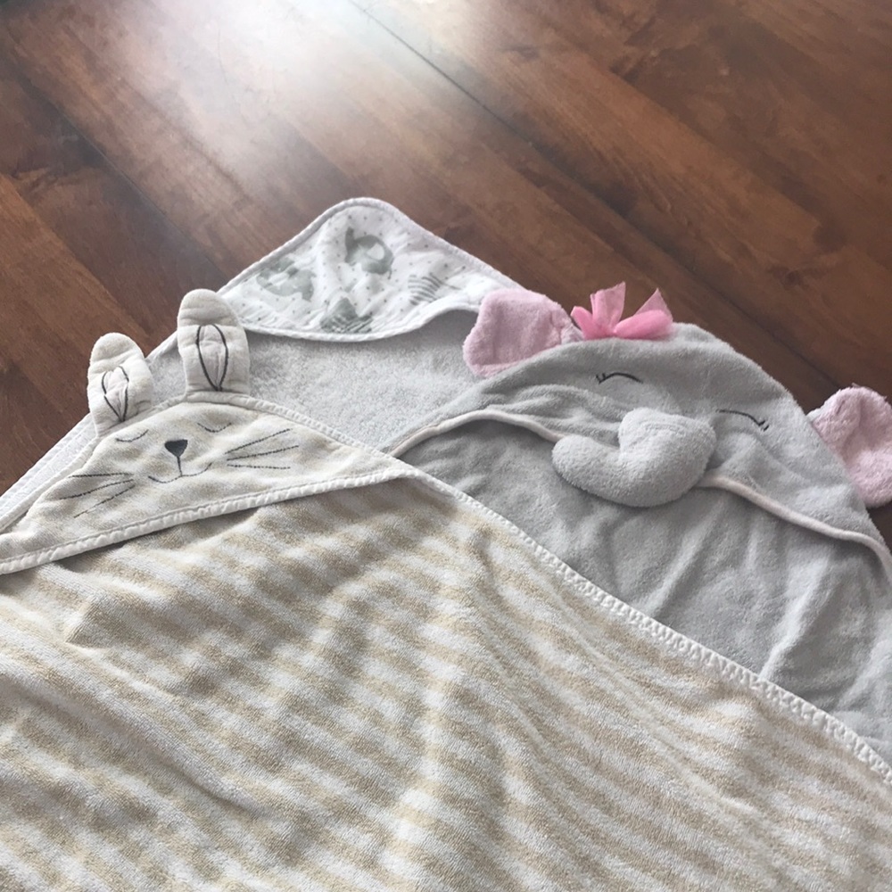 3 hooded baby towels